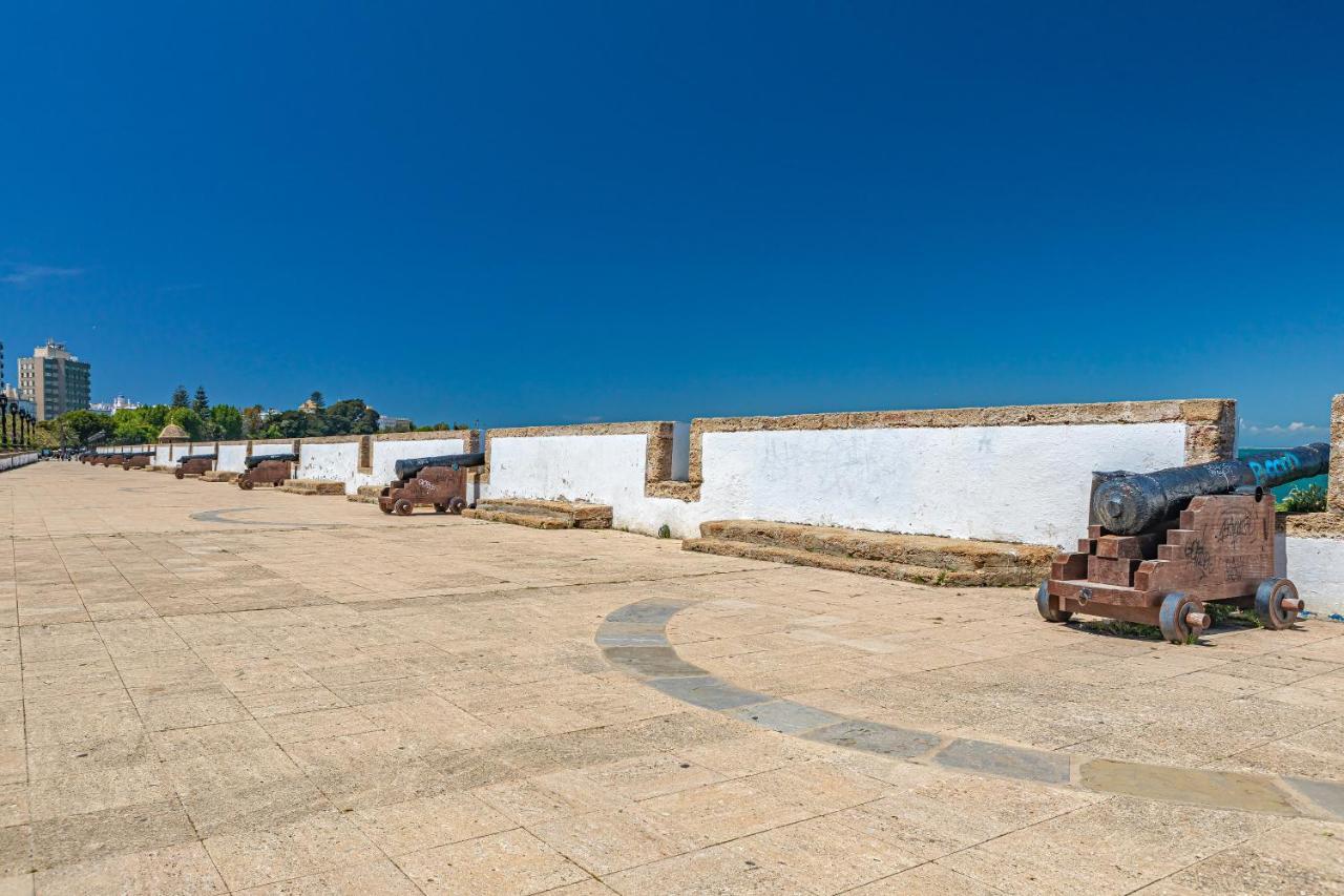 New Use Pz Espana 3 Izquierda Cádiz Kültér fotó